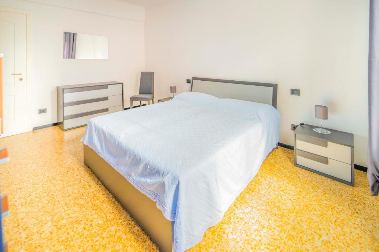 193 - Casa Via Della Chiusa - Centralissimo E Vicino Alla Baia Del Silenzio, Spiaggia E Mare 150M - Parcheggio Gratis Incluso E Aria Condizionata セストリ・レヴァンテ エクステリア 写真