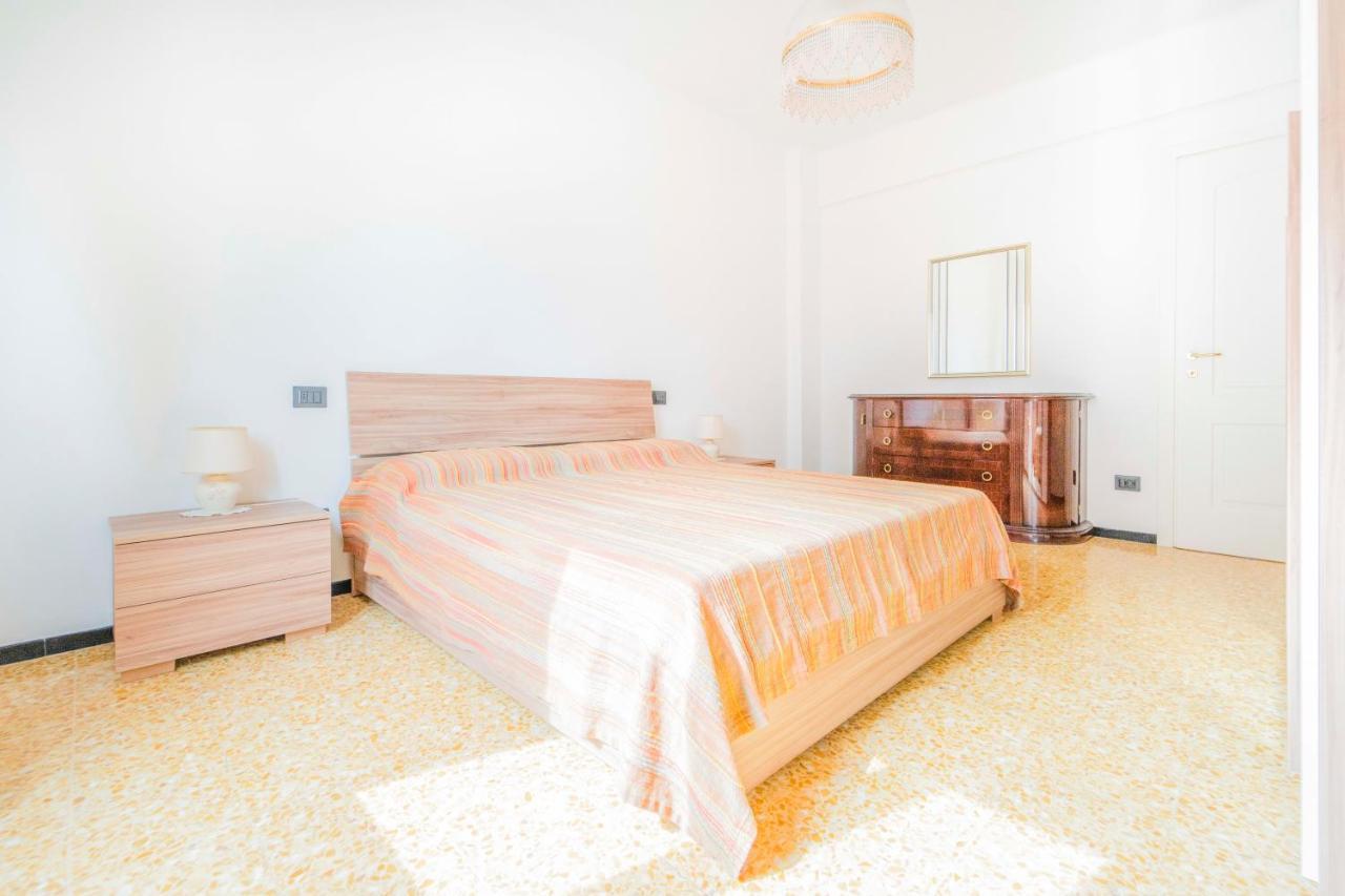 193 - Casa Via Della Chiusa - Centralissimo E Vicino Alla Baia Del Silenzio, Spiaggia E Mare 150M - Parcheggio Gratis Incluso E Aria Condizionata セストリ・レヴァンテ エクステリア 写真