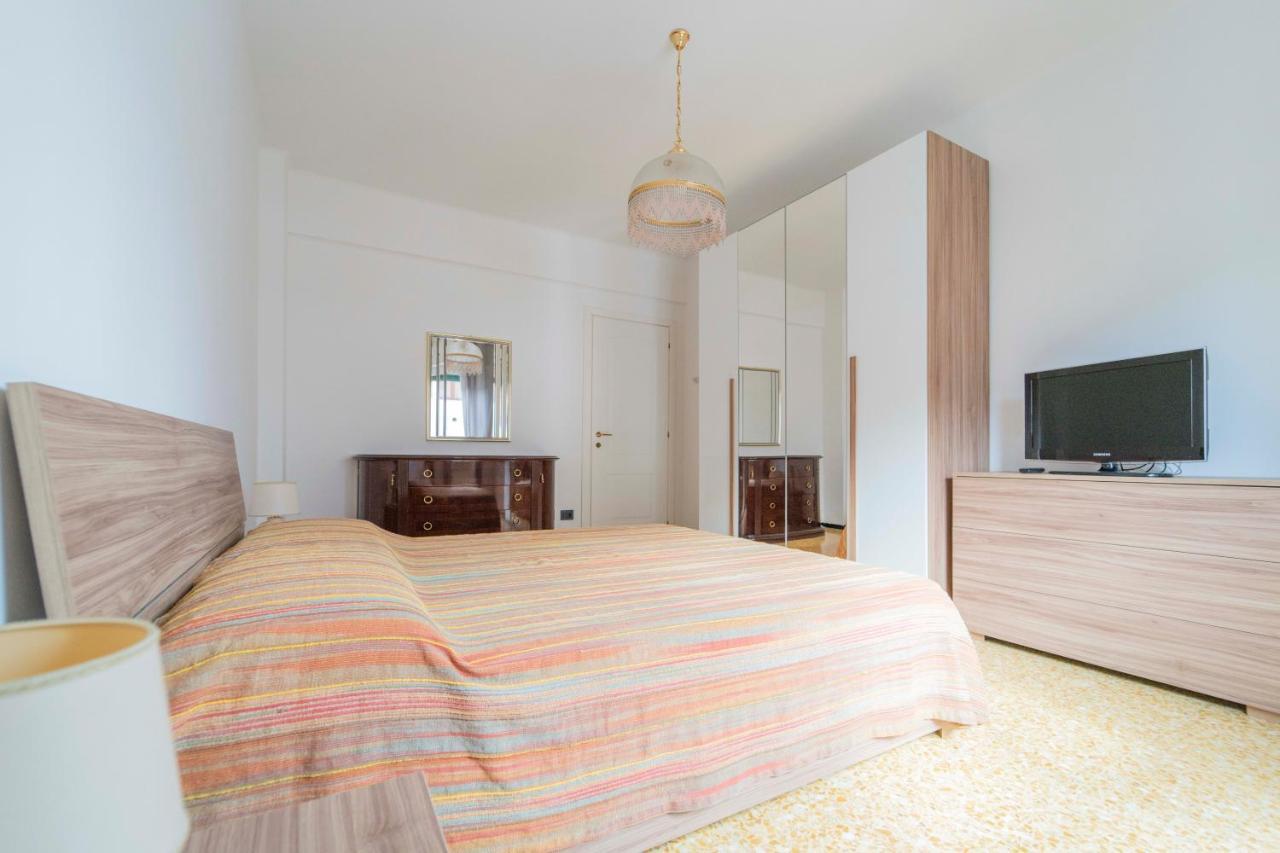 193 - Casa Via Della Chiusa - Centralissimo E Vicino Alla Baia Del Silenzio, Spiaggia E Mare 150M - Parcheggio Gratis Incluso E Aria Condizionata セストリ・レヴァンテ エクステリア 写真