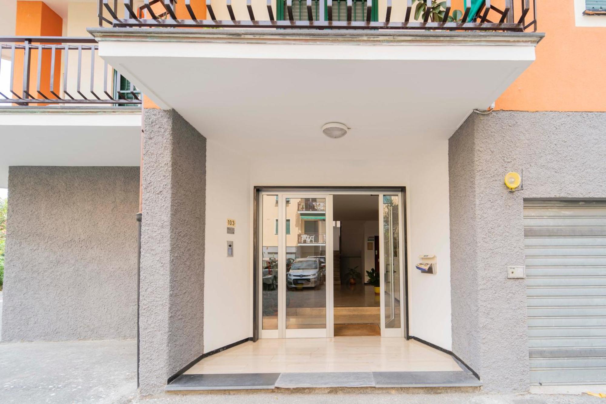 193 - Casa Via Della Chiusa - Centralissimo E Vicino Alla Baia Del Silenzio, Spiaggia E Mare 150M - Parcheggio Gratis Incluso E Aria Condizionata セストリ・レヴァンテ エクステリア 写真
